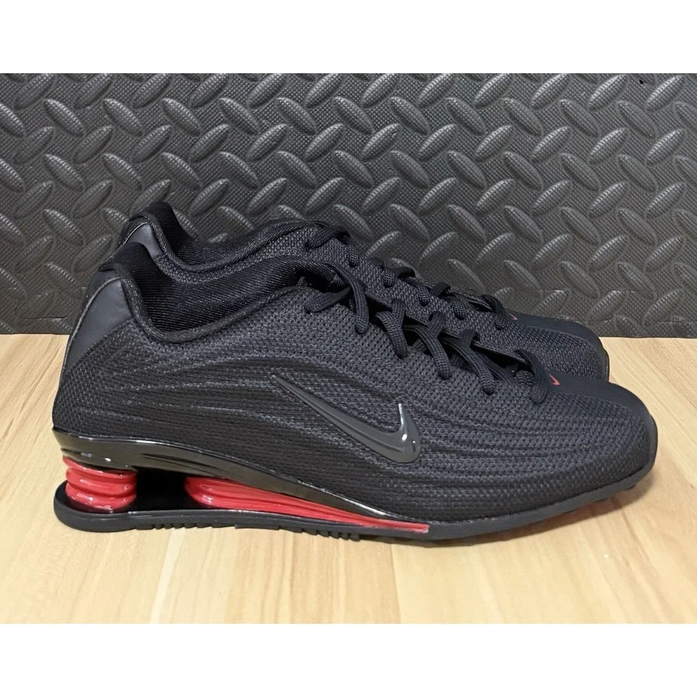 Nike Shox Z Black University Red Bred Shoes HQ7540-002 Womens Size 7.5 NEW
